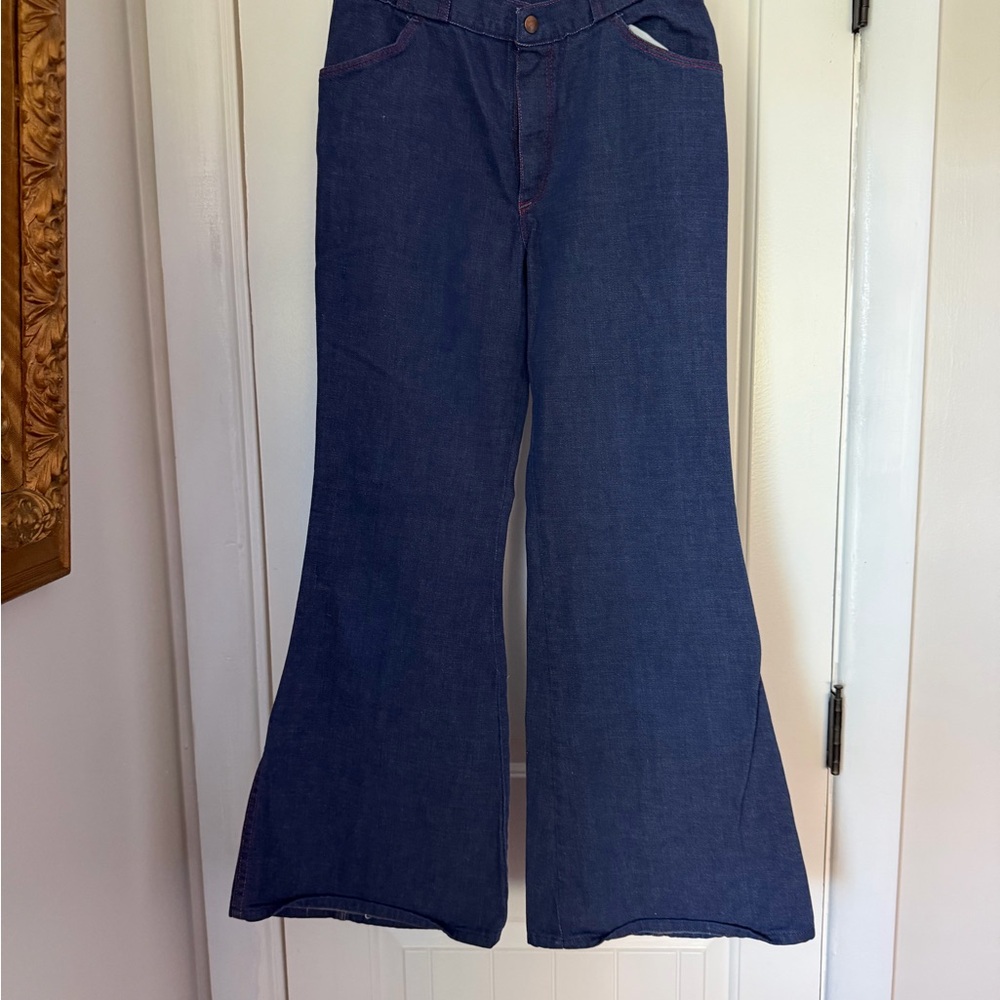 *VINTAGE* 1970s Wrangler Jean With Red Stitching